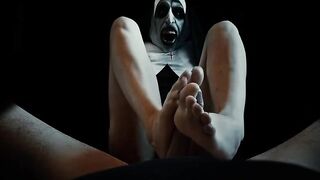 หนังเอ็กฝรั่งออนไลน์ เย็ดผีแม่ชี The Nun Porn คืนหลอนวันปล่อยผี หนุ่มติดเกมส์ช่วยตัวเองลำพังกลางดึก น้ำว่าวกำลังจะแตกก็มีส้นตีนมาชักว่าวสลับดูดควยฟินๆ