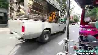 TukTukPatrol ซื้อบริการ น้องเบล สาวไทยที่ ลาดพร้าว สาวสายสตรีท สักเต็มตัว หุ่นผอมตัวเล็ก โดนเย็ดจนเพลียควยฝรั่งโครตใหญ่เย็ดสดแตกในไม่บอกเธอ