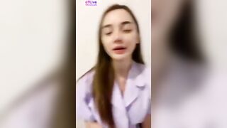 69ไลฟ์สด สาวพยาบาลไลฟ์สดแก้ผ้านมแท้สวยใหญ่เบ้อเร่อหาตังเลี้ยงผัว เลยมาแก้ผ้าไลฟ์สด ถ่ายทอดสดสยิวคาชุดยูนิฟอร์มพร้อมถอดโชว์แบบเต็มกำลัง ถอดทุกชิ้นตามคำเรียกร้องของแฟนคลับทีเด็ด