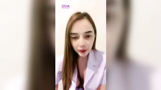 69ไลฟ์สด สาวพยาบาลไลฟ์สดแก้ผ้านมแท้สวยใหญ่เบ้อเร่อหาตังเลี้ยงผัว เลยมาแก้ผ้าไลฟ์สด ถ่ายทอดสดสยิวคาชุดยูนิฟอร์มพร้อมถอดโชว์แบบเต็มกำลัง ถอดทุกชิ้นตามคำเรียกร้องของแฟนคลับทีเด็ด