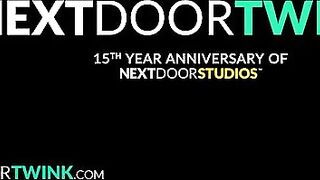 [Next Door Twink] ดูหนังโป๊ชายกับชาย Scott Finn หมากรุกสุดวุ่นทำจุกประตูหลัง เล่นกันอยู่ดีๆโดนควยกระแทกตูด จับดูดควยก่อนเย็ดรัว เป็นเกย์รับมานานได้เสียวรูทวารสักทีxxx