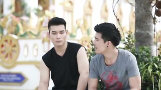 GAY THAI คลิปโป๊เกย์ไทย เกย์บาร์โฮสจัดปาร์ตี้มั่วเซ็ก สลับเย็ดตูดกันเองชายเย็ดชาย กระเด้าตูดท่าหมาเเล้วปากก็ดูดควยไปด้วย เย็ดสวิงกิ้งเกย์ไทย