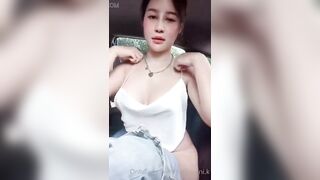 คลิปหลุดXXXพริตตี้ 18+ น้องแคทลีนีสาวไทยสวยนมใหญ่เหมือนทีวีจอนูน Kathleeni.k Onlyfans เปิดกลุ่มลับแอบตกเบ็ดหีบนรถ หีชมพูแถมนมใหญ่งานดีโคตรแจ่ม