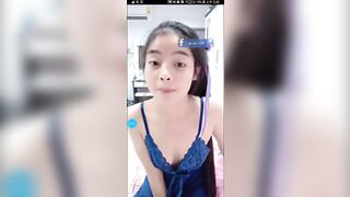 bigo live 18 น้องแว่นลอยสักหีใหญ่ โชว์หวิวในห้องลับ VIP