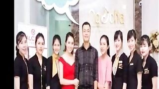 คลิปโป๊ทางบ้าน คลิบหลุดลับ scandal em Vũ Phương lễ tân spa ngọc hà