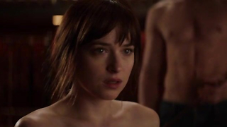 หนังอีโรติกฝรั่งติดเซ็กส์ Fifty Shades Of Grey มีฉาก18+จับเล่นเสียวนอนxxxเด้าหีแบบสดๆไม่มีเซ็นเซอร์ด้วย เป็นหนังที่ดูเเล้วเงี่ยนจนน้ำหล่อลื่นไหลออกมาจากควย