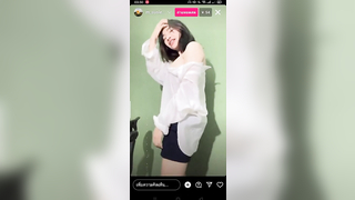 คลิปหลุดไลฟ์สดไอจี m_susie_ วัยรุ่นทางบ้านไลฟ์ยั่วเสียวxxxเปิดนมใหญ่เบิ้มโชว์เต้นยั่วโอ้ยงานดีน่าเย็ดจังเลย