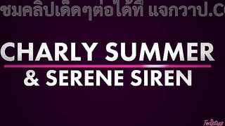 Twistys – Serene Siren & Charly Summer หนังเลสเบี้ยน คุณนายขี้เหวี่ยงกับแม่บ้านคนสวย เห็นคุณนายแอบเงี่ยนเล่นดิลโด้ตอนอาบน้ำ ยืนติ้วหีดูคุณนายเย็ดควยปลอมจนเจอจับได้ โดนบุกจับเย็ดผลัดกันเลียหีตกเบ็ดท่า 69 เอาหีบดกันตีฉิ่งจนเสร็จ