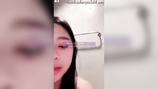 คลิปหลุดน้องมินตรา ไลฟ์สดเอ็มไลฟ์ล่าสุด Mintra4444 IDX-87407037 มาเย็ดโชว์คาชุดนอนไม่ได้นอนสีแดง จกกระจู๋โม๊คสดแล้วโก่งหีให้กระเด้าท่าด๊อกกี้ เสียวหีร้องลั่นหอพัก