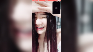 คลิปหลุด มาใหม่ พลอยมีนโป กำลังเป็นกระแสในtiktok คอลเสียวกับผัว โชว์นมโชว์หี เกี่ยวรูหีให้ดู