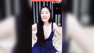 คลิปหลุดใหม่ น้องพลอยลี่ สาวอวบหมวยสวยดัดฟันน่าเย็ดคอลเสียวกับแฟนแล้วโดนอัดมาปล่อยโคตรเสียดายน่าเก็บไว้เย็ดสวยขนาดนี้ เสียดายจัดๆน้องแม่งสวยน่าซอยหีจริงๆ