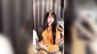 คลิปโป๊เปลือยกาย Alicejungxx น้องอลิซ Onlyfans tw โชว์นมโชว์หี จุกนมอมชมพู หีขาวน่าเย็ด ลูบหัวนมเล่นเขี่ยอย่างเสียว หีก็เนียนโหนก รูแตดอ้าพร้อมโดนเย็ด แต่ได้แค่ลูบแล้วเขี่ยเม็ดแตด หน้าก็สวยหีก็ขาว รวมๆแล้วน่าเย็ดแบบไม่มีคำเปรียบเปรย